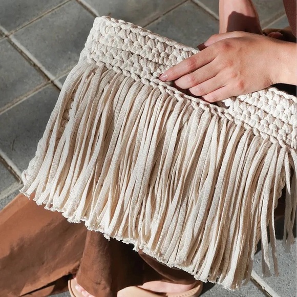 Binge Handbags - Binge Knitting Sophia cream Clutch New Chic Fringe Crochet Hand-knit Handbag